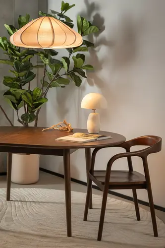 כיסא ירדן בראון עץ מלא