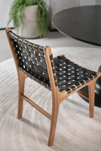 כיסא עור אוקספורד בלאק