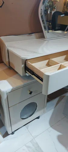 סט שידת איפור ביוטי