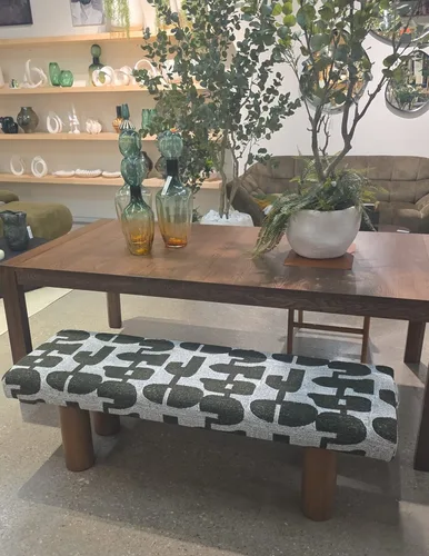 ספסל מרופד מלינה גרין