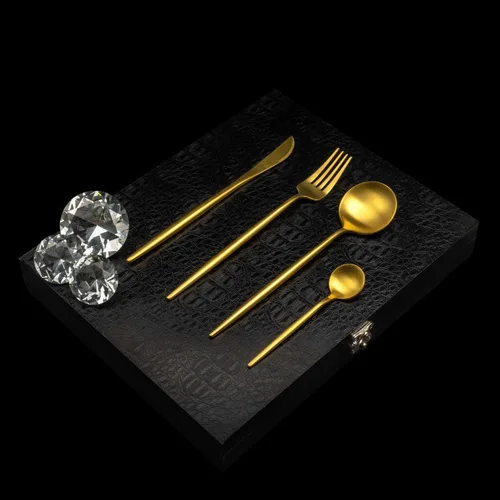 סט סכום מוזהב 24 חלקים