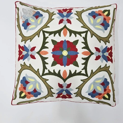 כרית נוי רקומה FLORE – פרחים צבעוניים 45×45 ס״מ