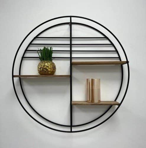 ספריה פסים ועץ